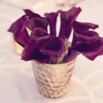 0043 plum calla lily floral arrangement in silver mercury glass bud vase